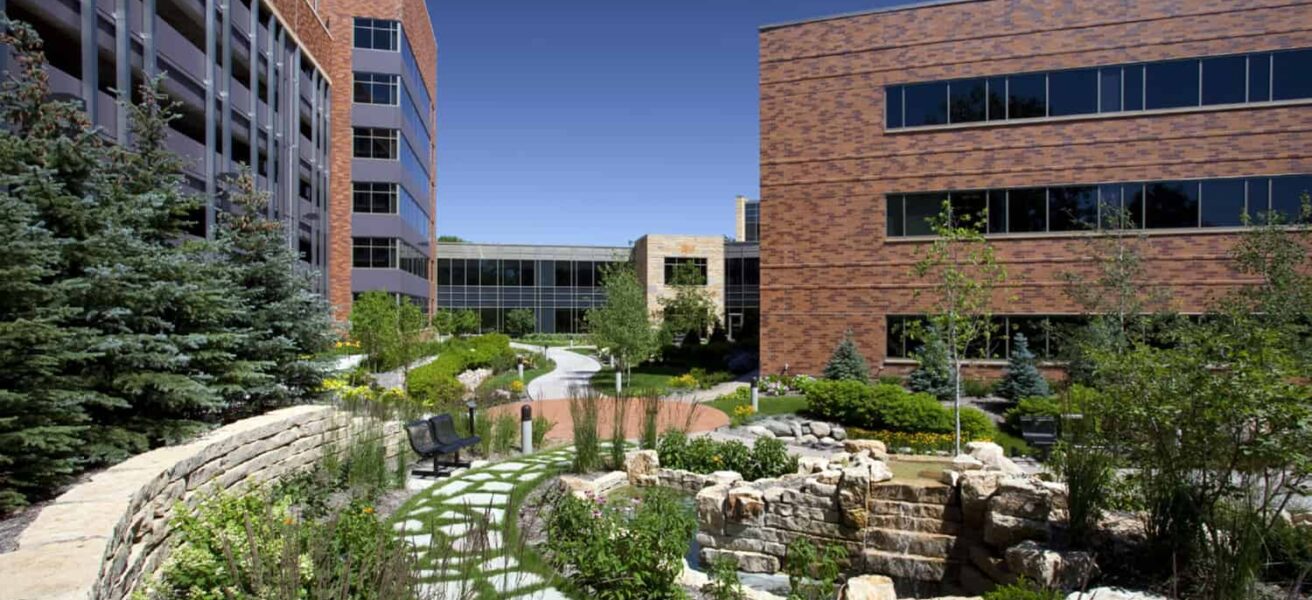 PARK NICOLLET HEALTH SERVICES FRAUENSHUH CANCER CENTER