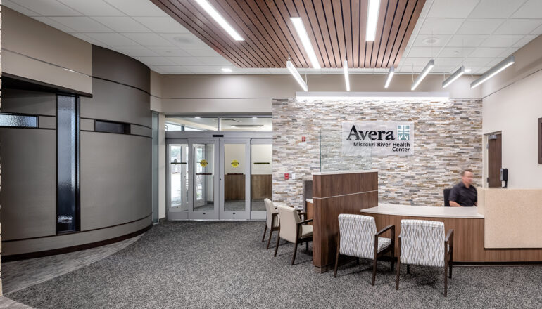 Avera Missouri River reception desk and entry to the lobby's meditation space.