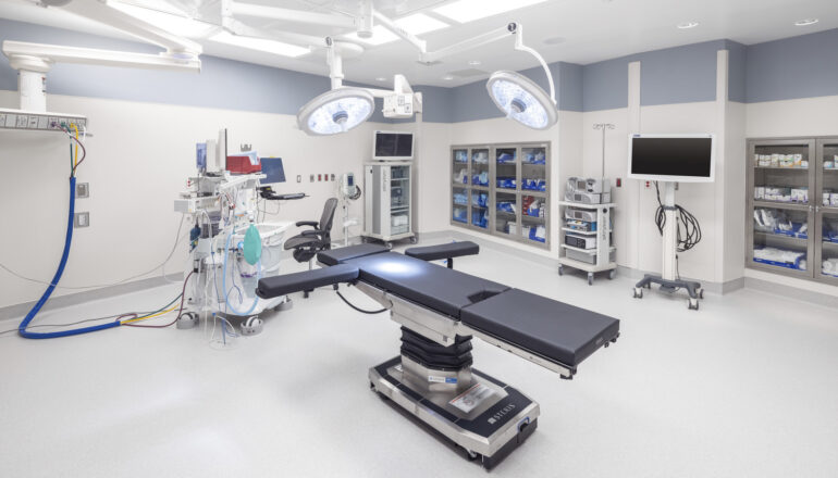 Surgery/operating room in the Crete Area facility.