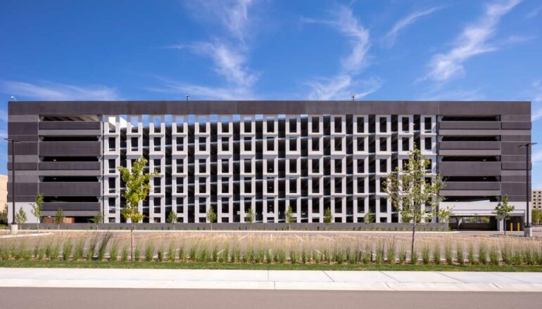 HealthPartners, Inc. Corporate Headquarters New Parking Garage