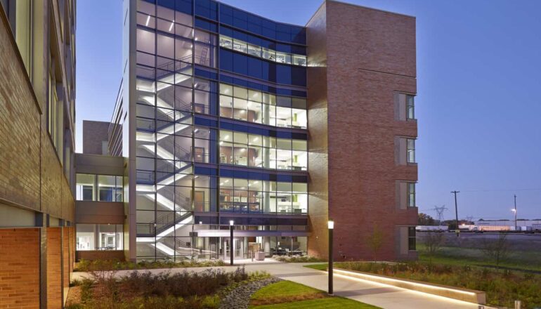 University of Minnesota Microbiology Research Facility