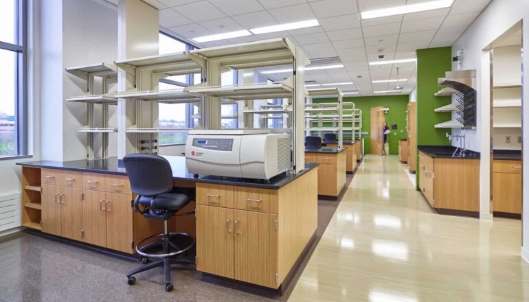 University of Minnesota Microbiology Research Facility